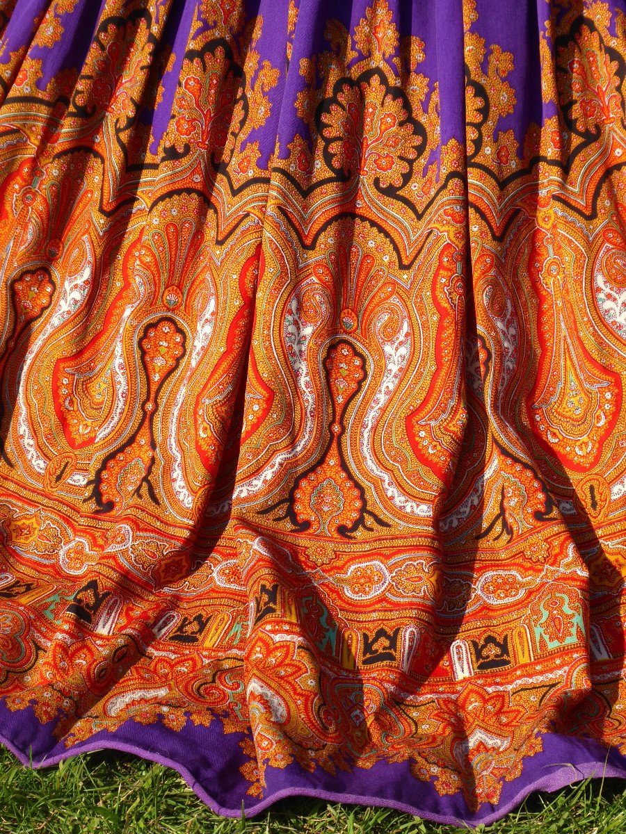 Robe à Crinoline époque Napoléon III , Châle Cachemire à Fond Violet , Costume XIXe -photo-2