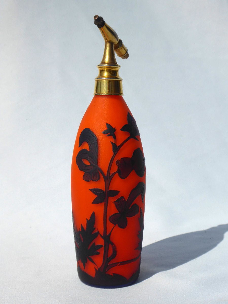 Flacon à Parfum Vaporisateur époque Art Nouveau , Verre Dégagé à l'Acide 1900 Richard Loetz-photo-3