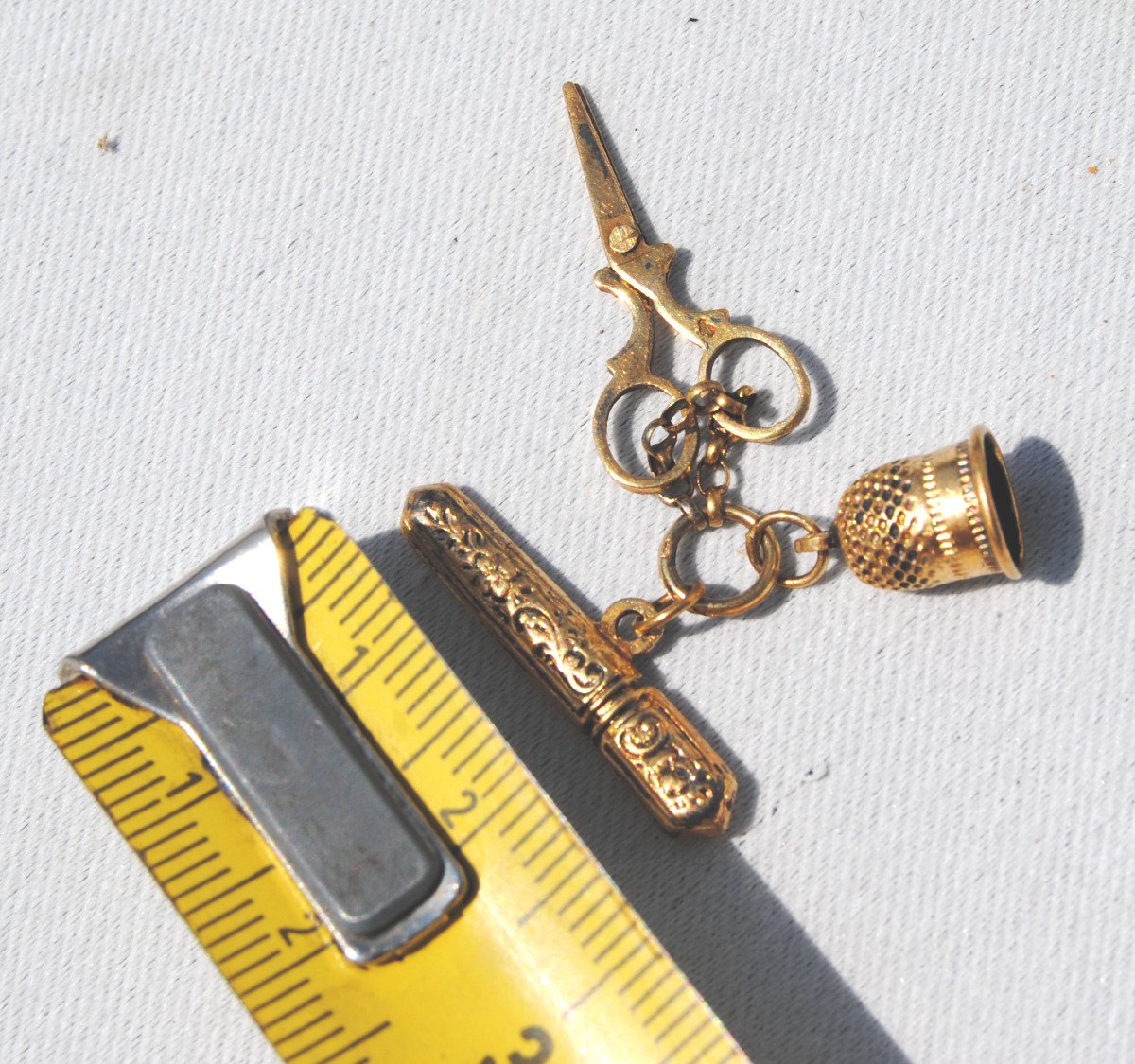 Sewing Kit In Gold Napoleon III Miniature Bru Doll Trousseau Nineteenth Thimble-photo-2