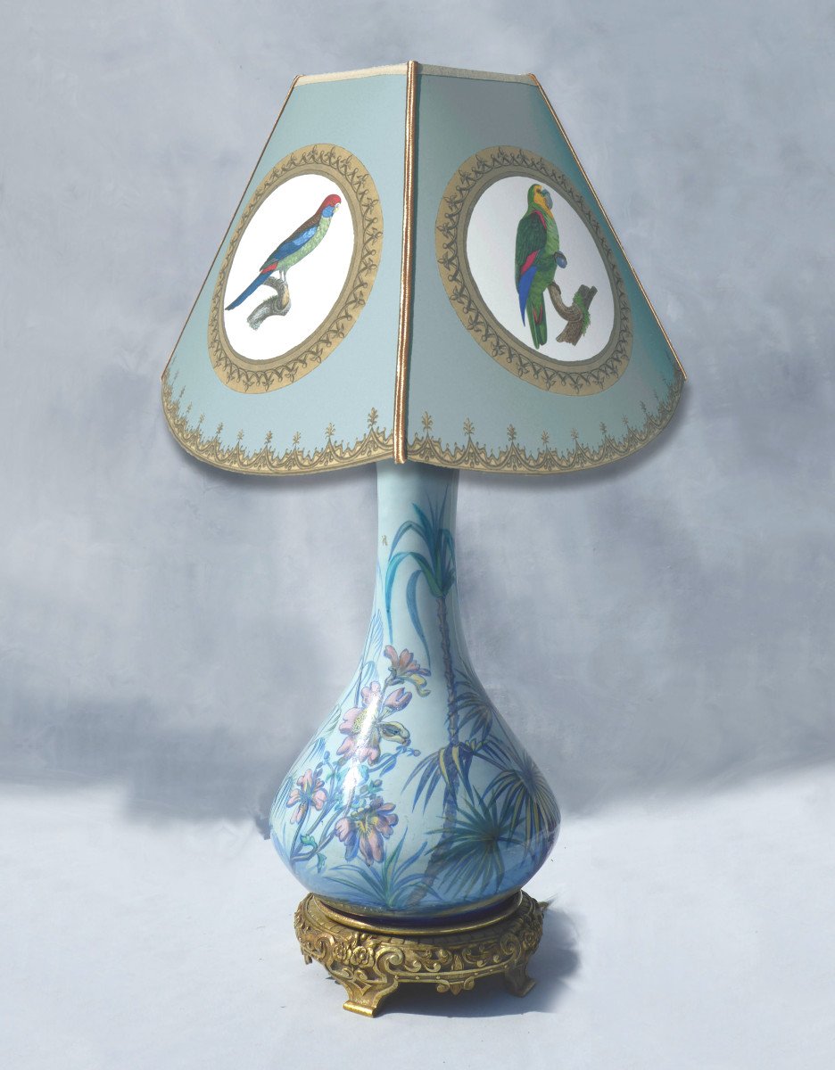 Lampe De Table Napoleon III Monture En Bonze Doré , Décor Exotique Creil Et Montereau XIXe 