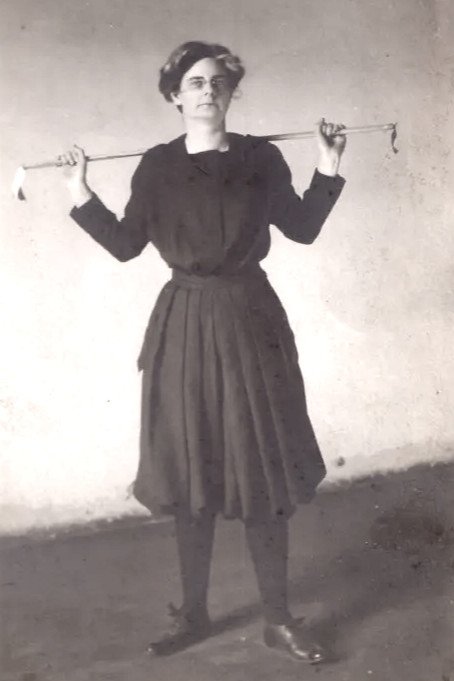 1900s Sports Outfit, Gymnastics, Old Costume, Dress, Fashion Cycling Pants-photo-1