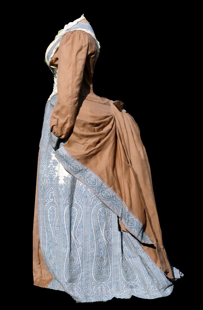 Robe à Tournure époque XIXe Siecle , Costume d'Interieur Vers 1880 1890 Plaid Cachemire Laine -photo-7
