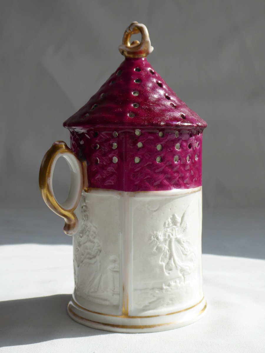 Tealight / Lithophane Napoleon III Period Angel Decor, Porcelain Candlestick Pre Cinema Nineteenth-photo-2
