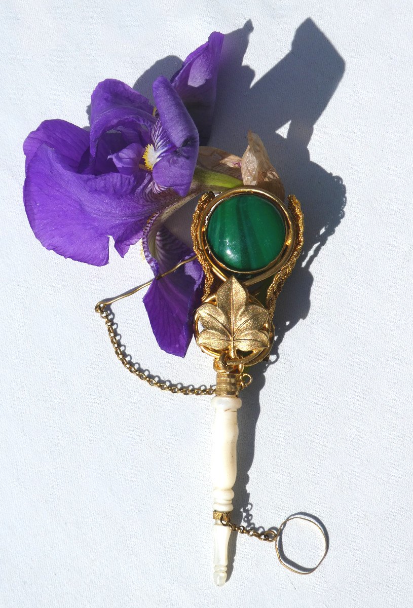 Porte Bouquet De Bal Epoque Napoleon III , Bijou , Objet De Vertu XIXe Malachite / Nacre-photo-1