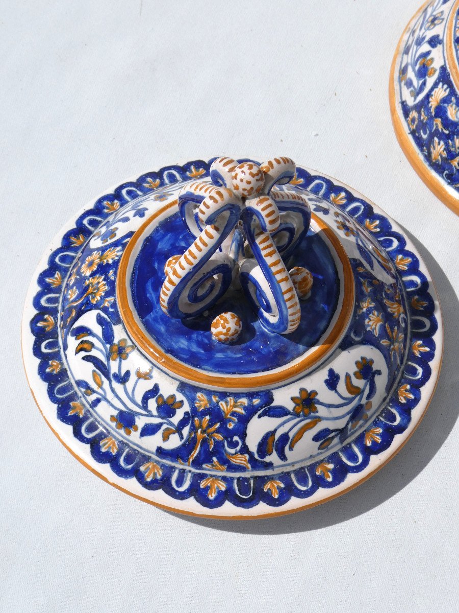 Pair Of Covered Vases Rouen Style Pharmacy Pot, Signed Au Vase Etrusque Paris Potiche-photo-4