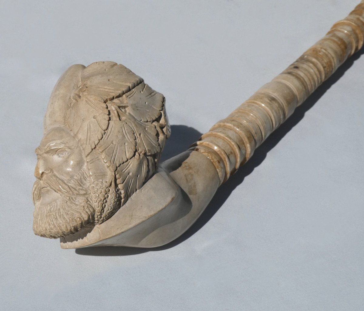 Large Display Pipe In Meerschaum, Head Of Bacchus, Curiosity Store Exhibition-photo-3