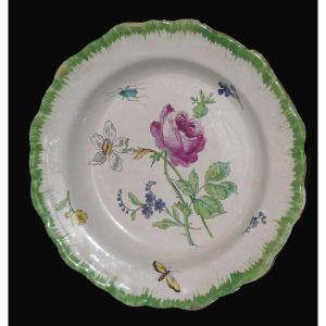 18th Century Earthenware Plate From The Widow Perrin's Workshop In Marseille, Decorated With Flowers & Insects