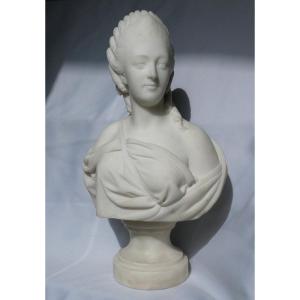 Sculpture In White Carrara Marble, Bust Of The Queen Of France Marie Antoinette, Dauphine