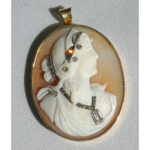 Shell Cameo, Napoleon III Pendant Medallion, Gold & Diamond Setting, 19th Century Jewel