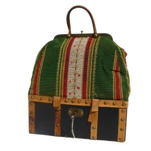 Sac Malle De Voyage En Tapisserie , Epoque Napoléon III , Poupée Jumeau / Huret XIXe , 1875