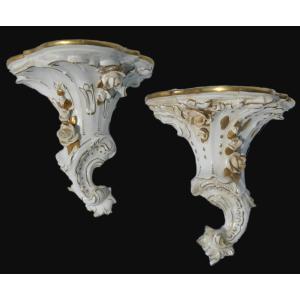 paire de consoles en porcelaine allemande , Style XVIIIe siecle , Sitzendorf / Thuringe xixe 