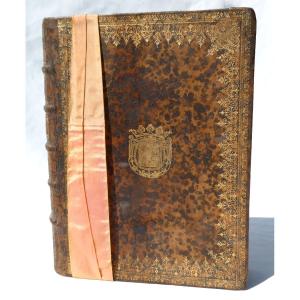 Boite à secrets , Livre Trompe L'oeil , XVIIIe Siecle Reliure Cuir , Couronne De Duc , Coffret