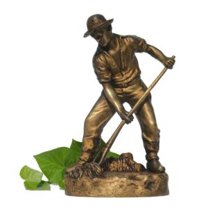 Bronze Sculpture, Peasant At Work, 19th Century, Signed Jean Garnier, Realism, The Harvester 