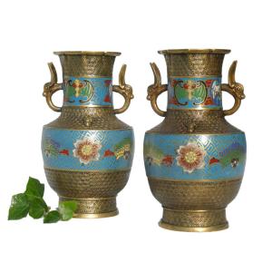 Paire De Vases Japonais En Bronze Cloisonné , Asie XXe siecle , Emaux 1900