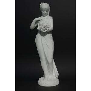 Large Sculpture In Natural Biscuit Porcelain, Napoleon III Period, 19th Century, Young Woman In Drapery 