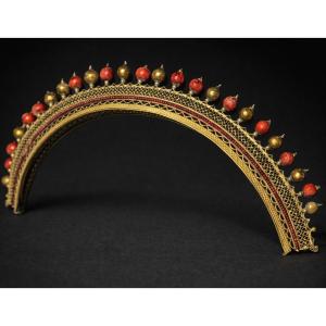 Peigne De Cheveux / Diademe Epoque Empire , Perles de Verre Corail / Or , 1820 , Grenats
