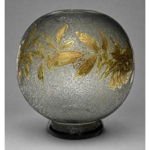 Vase Boule Art Nouveau Verre Degagé à l'Acide , Montjoye 1900 ; Decor De Roses , Dorure XIXe