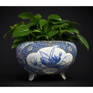 Cache Pot En Faience Fine De Sarreguemines , Decor Japonisant , Camaieu De Bleu , XIXe