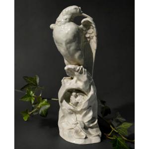 German White Porcelain Animal Subject , Exotic Bird In Nest , Circa 1930 , Paradise