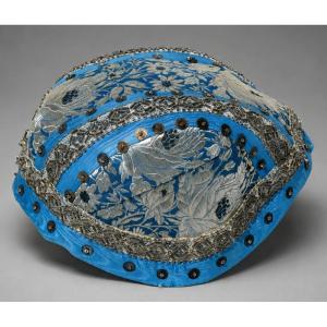 19th-century Alsatian Hat / Headpiece, Blue Silk And Silver Brocade, 19th Century, Costume