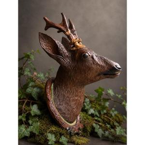 Carved Wooden Roe Deer Trophy – Roe Deer Antlers From The Black Forest, Late 19th Century 