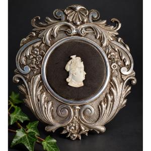 Profile Of The Duke Of Luynes, 18th Century, Silver Frame, General Of The Dragoons, Historical Souvenir