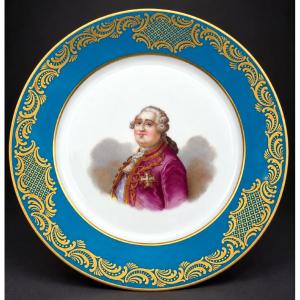 Assiette Royaliste En Porcelaine Style Sevres , Portrait Du Roi De France Louis XVI , XIXe