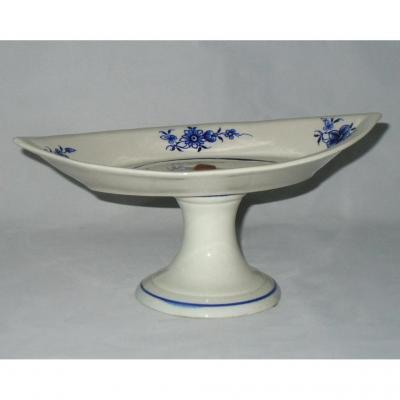 Compotier Navette En Porcelaine Tendre De Tournai / Arras , Decor De Fleurs En Camaieu De Bleu 