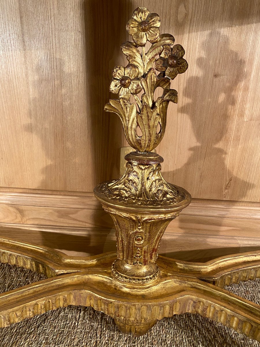 Grande console de forme demi lune en bois doré d’époque Louis XVI-photo-1