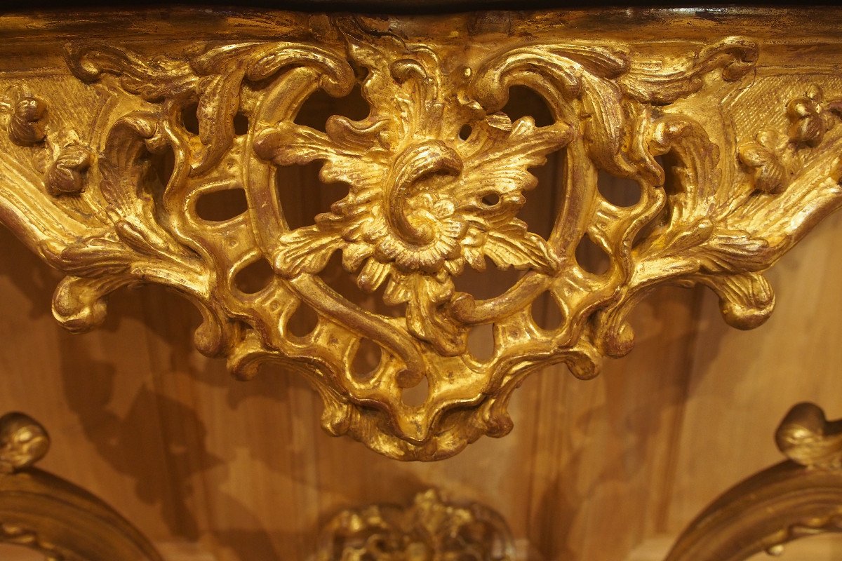 Exceptional Pair Of Gilded Wood Consoles, Richly Carved, With Openwork Crosspieces-photo-1