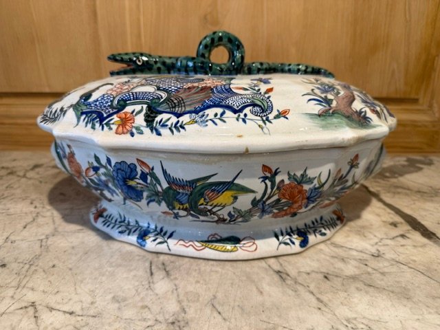 Large Polychrome Tureen In Rouen Earthenware-photo-2