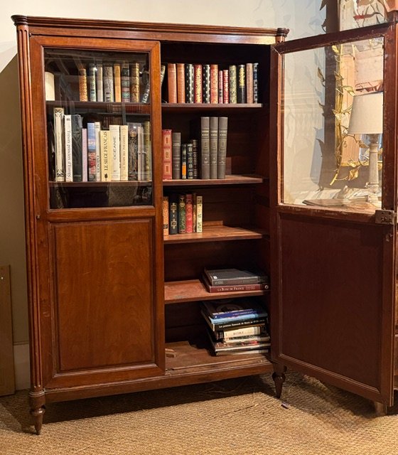 Cuban Mahogany Bookcase With Two High Glass Doors-photo-2