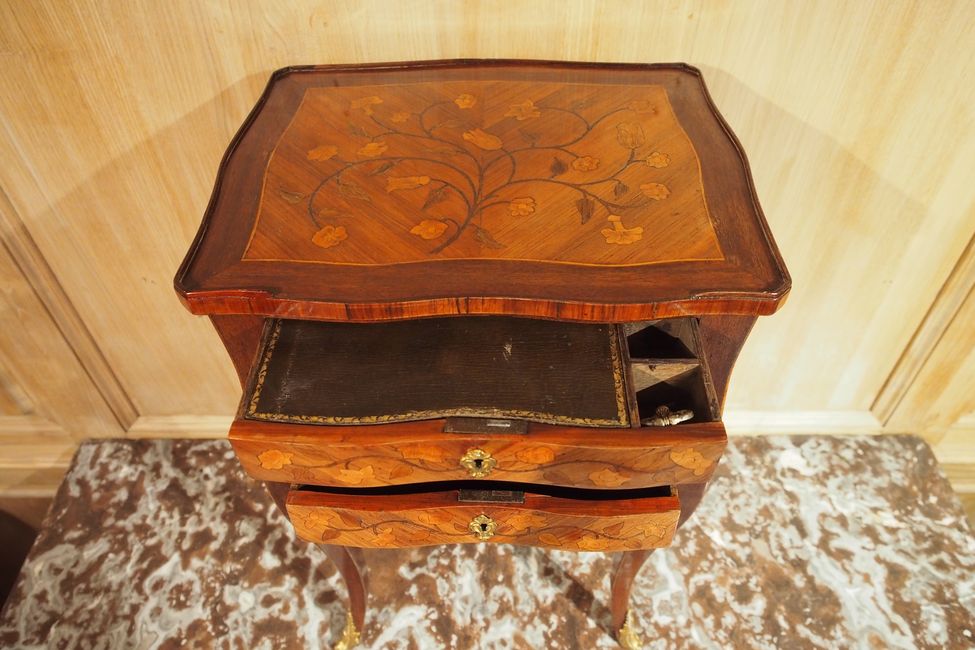 Table &agrave; toutes faces d&rsquo;&eacute;poque Louis XV-photo-2