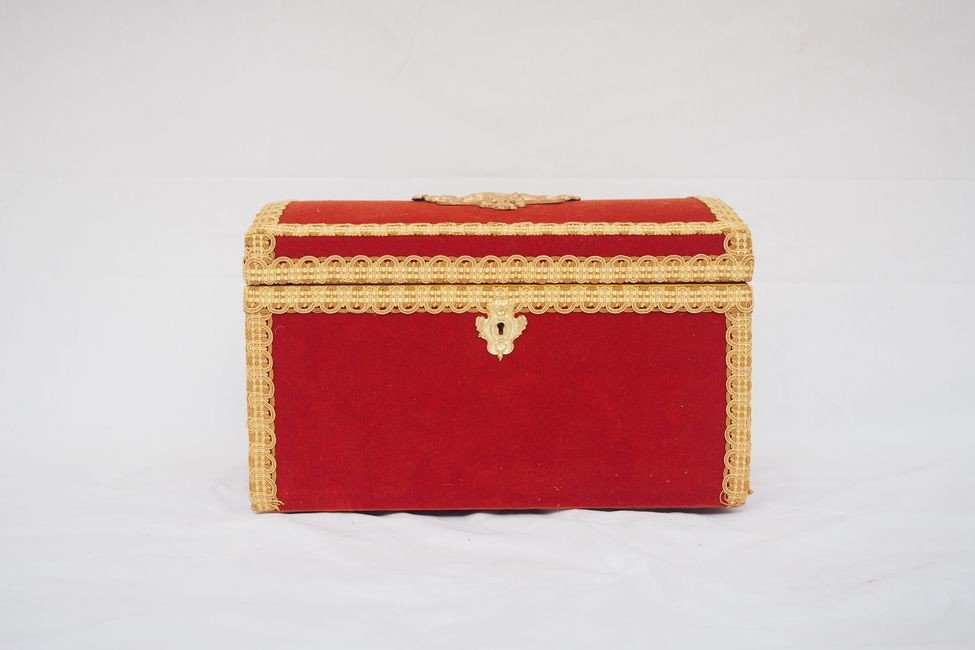 Regency Salon Kit Forming An Alcohol Box Or A Removable Shawl Box-photo-2