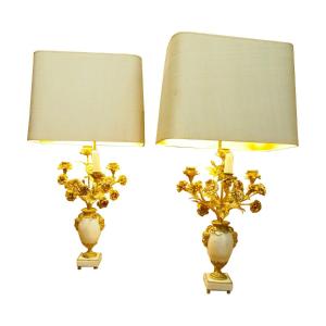 paire de cassolette en marbre et bronze doré fin de l’époque Louis XVI montée en lampes