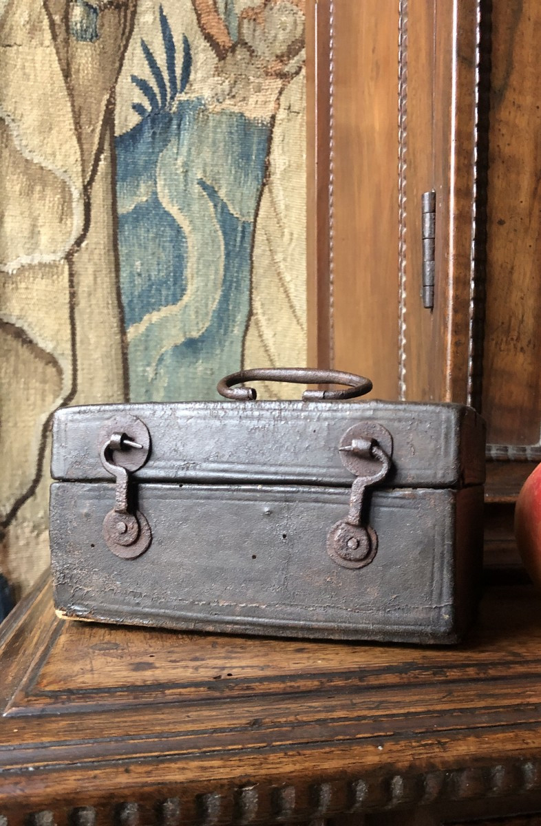 Box, 18th Century.