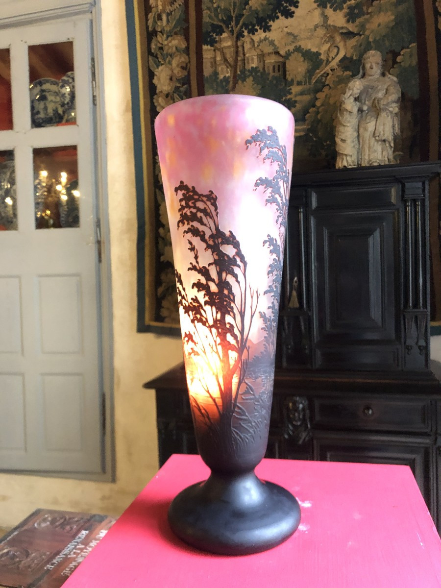 Large Daum Vase-photo-1