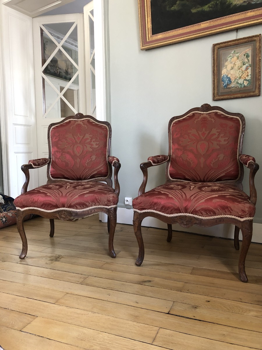 Paire de fauteuils, XVIIIème .