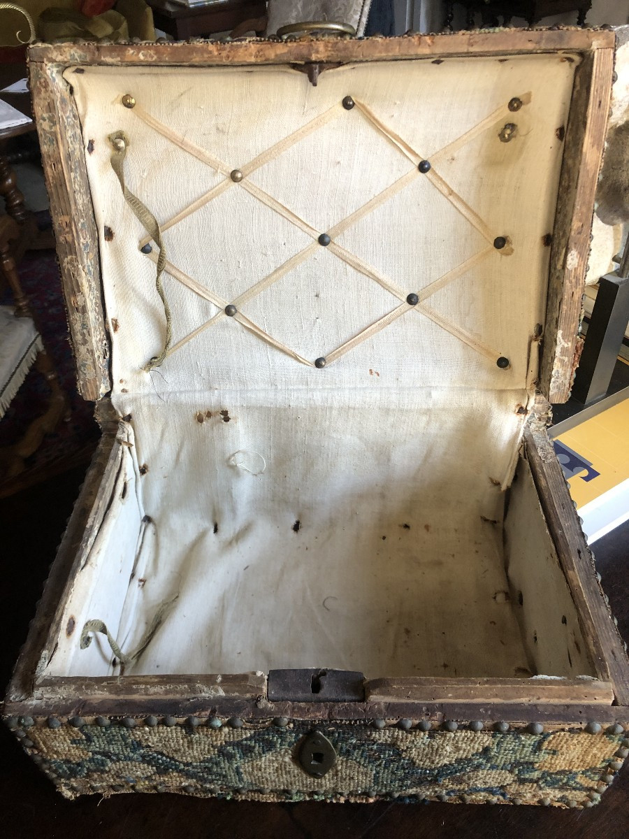 Casket, 18th Century.-photo-3