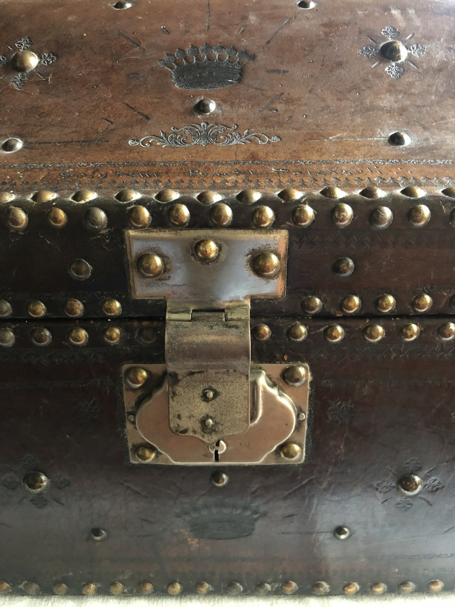 Small Travel Trunk, 19th Century.-photo-3