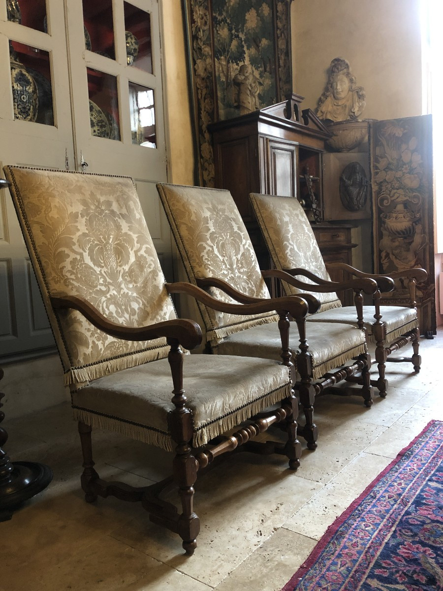 Suite Of Armchairs, 17th Century.-photo-3
