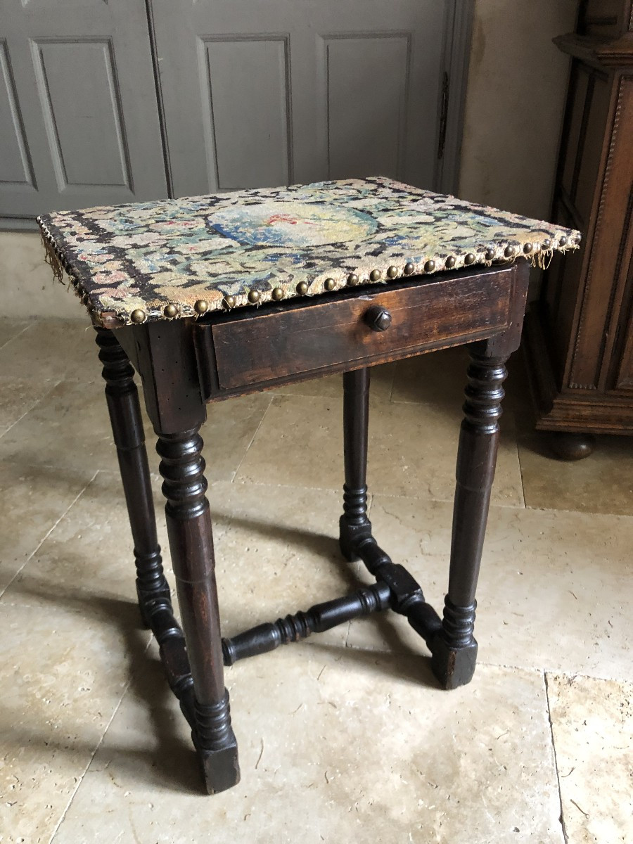 Small Table, 17th Century.-photo-2