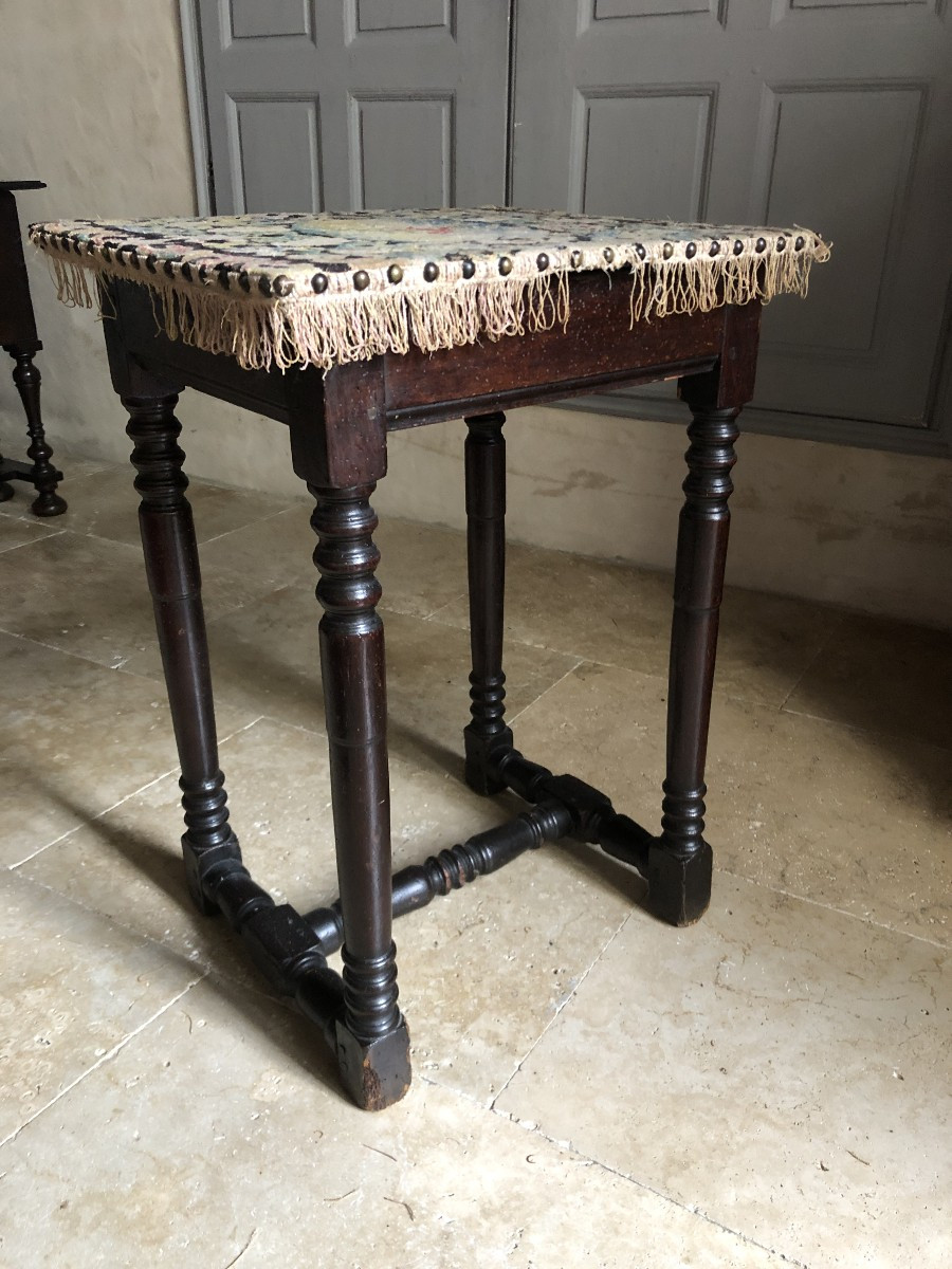 Small Table, 17th Century.-photo-6