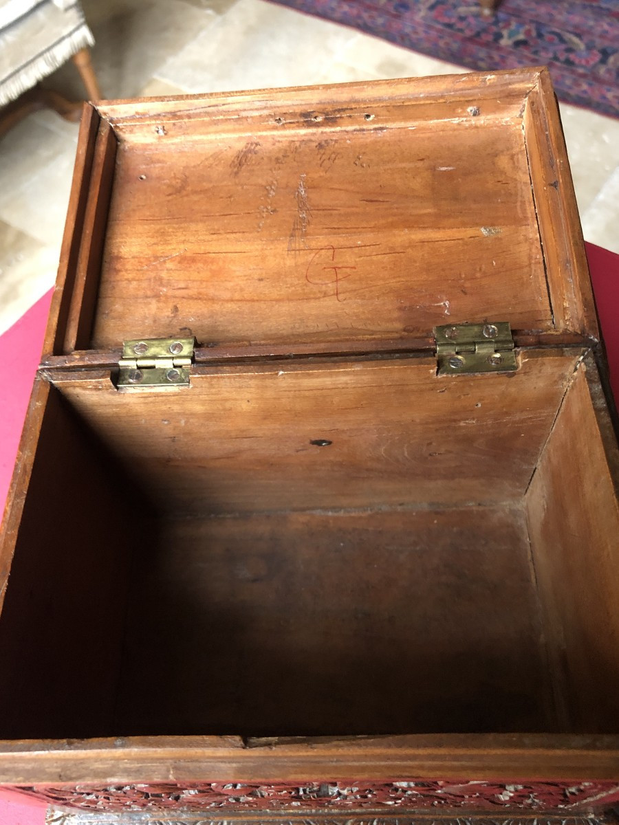 Wooden Box From Saint Lucia, 17th Century.-photo-5