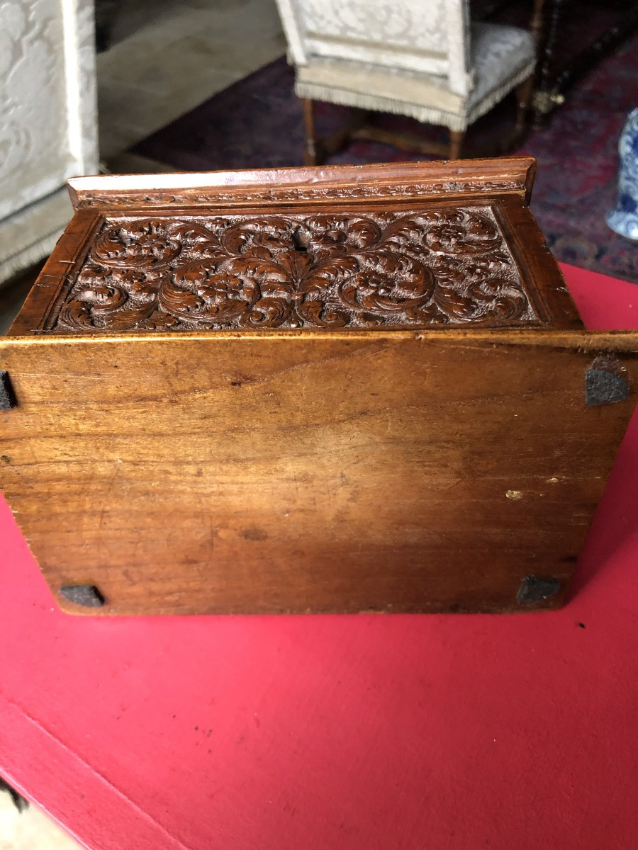 Wooden Box From Saint Lucia, 17th Century.-photo-6