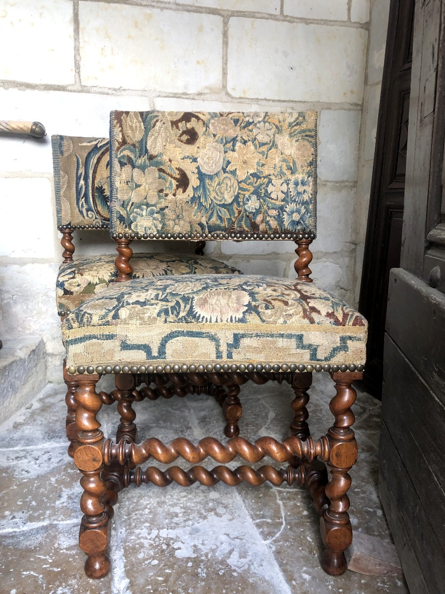 Quatre chaises Louis XIII . -photo-3