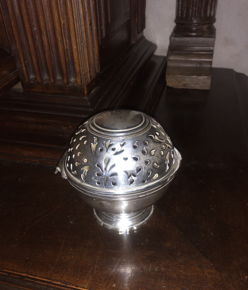 Sponge Ball, 18th Century.