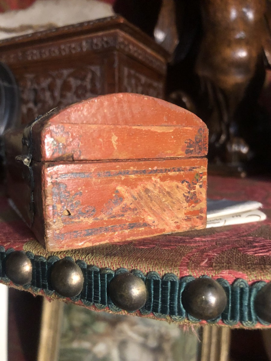 Pin Box, 18th Century.-photo-1