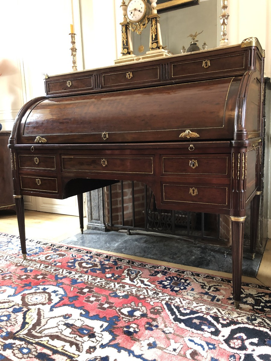 Cylinder Desk, 18th Century.-photo-2