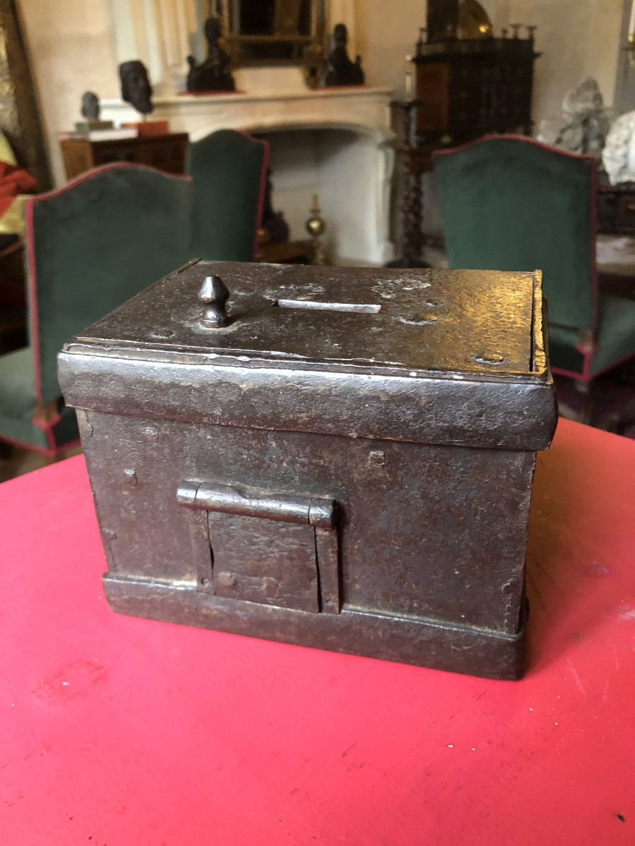 Messenger Box, 16th Century.-photo-4